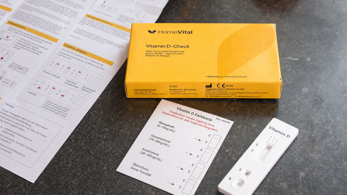 HomeVital Vitamin D-Check mit Testkassette, Farbskala und Gebrauchsanweisung